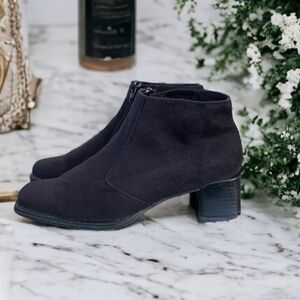 Y2K Liz Flex Propose Black Suede Ankle Booties Size 6.5 Square Toe